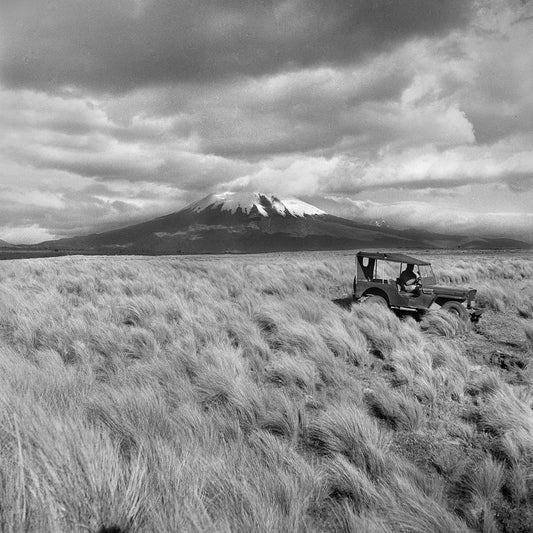 Cotopaxi vulcan, 1951